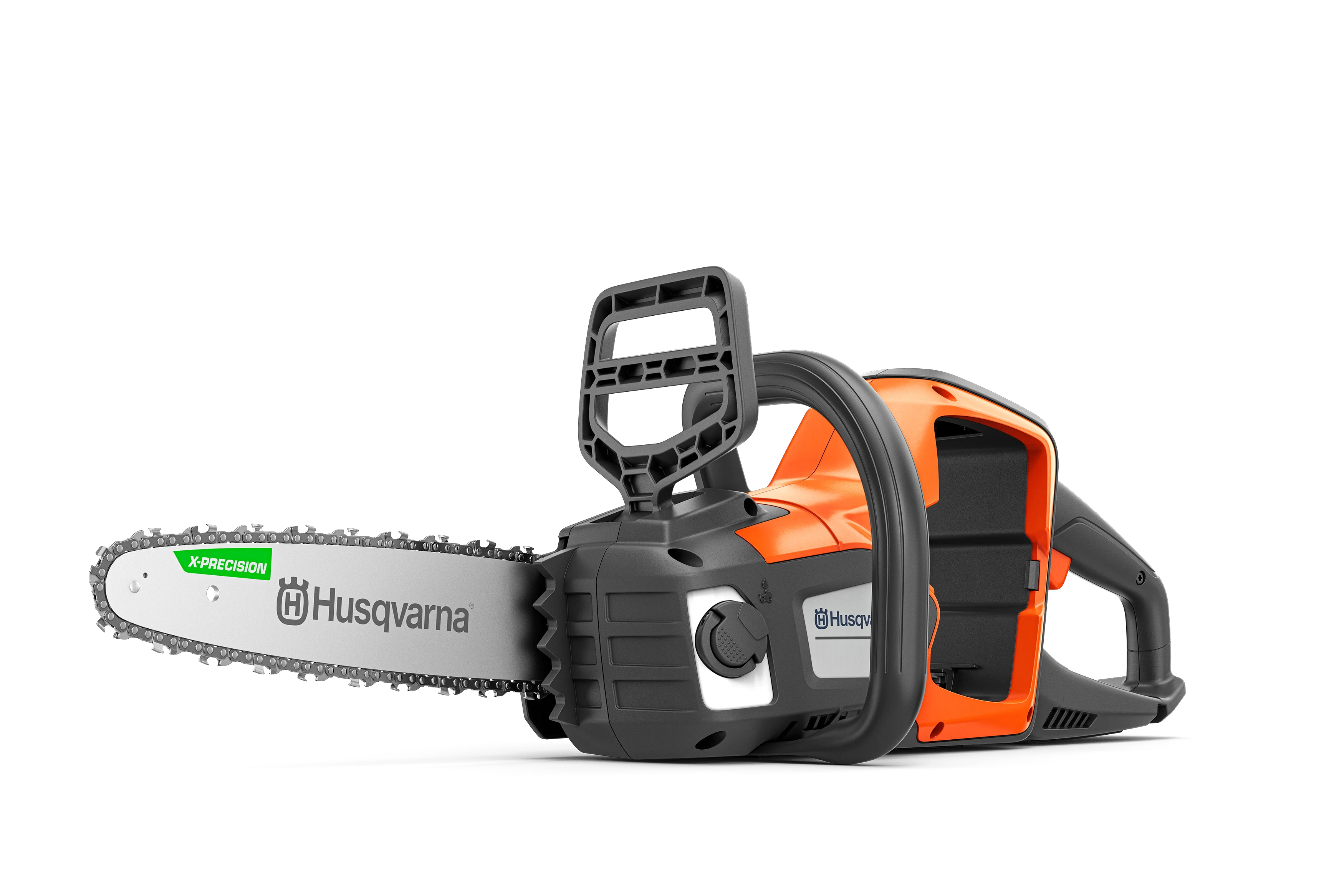 Frontalansicht der Husqvarna 215i Akku-Motorsäge mit leerem Akkuschacht, Handschutz und X-Precision Schiene.